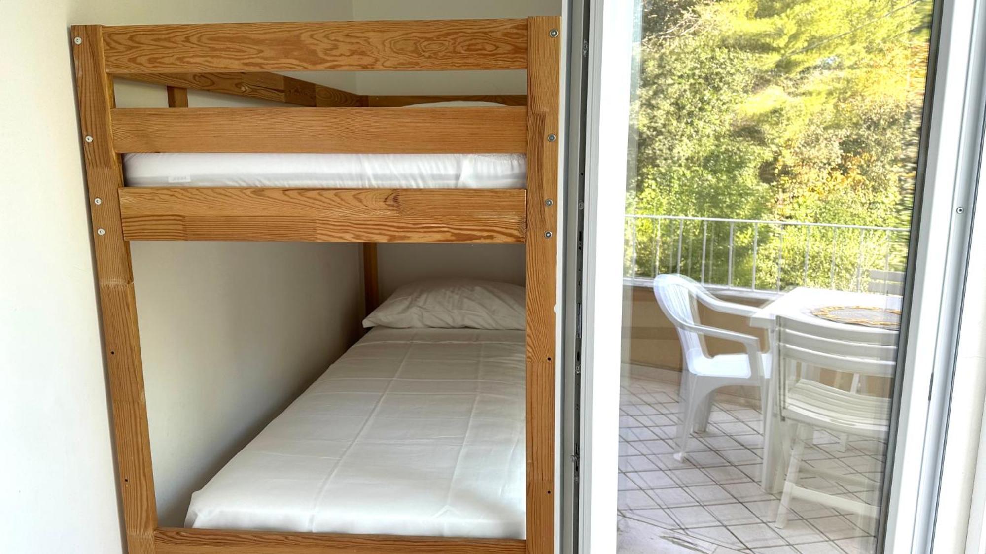 N185 - Numana, Meraviglioso Trilocale Con Terrazzo E Piscina Eksteriør billede